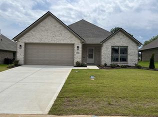 50 Brompton Cv, Jackson, TN 38305