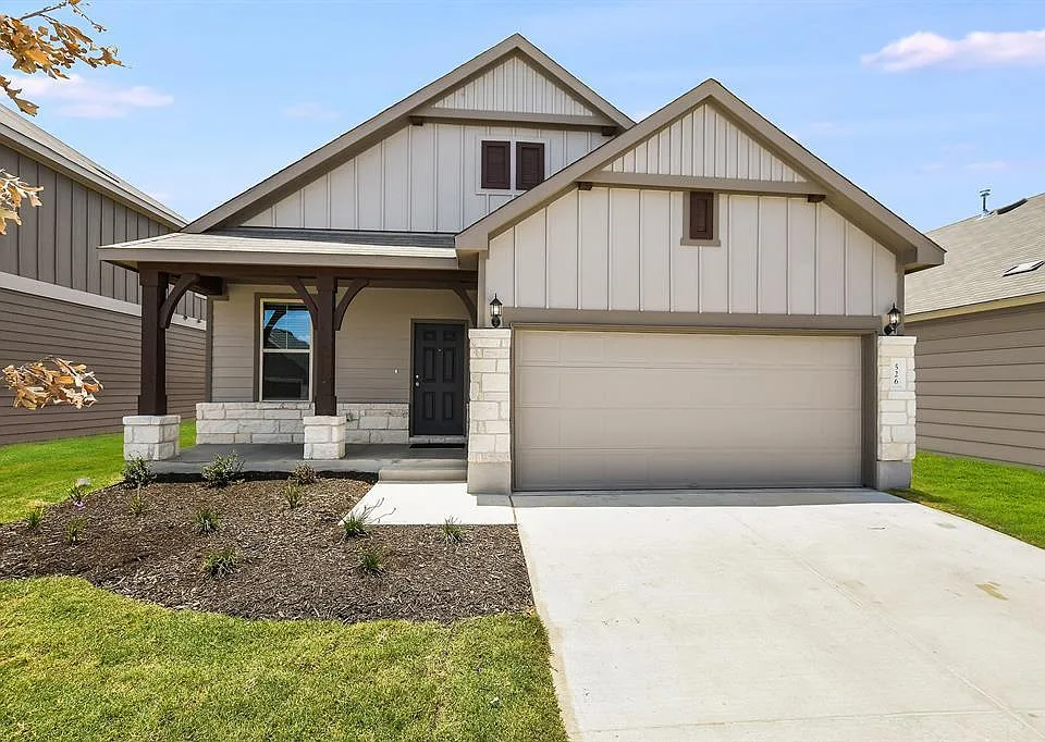 526 Purple Heart Dr