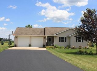8708 Autumn Ct, Rock Falls, IL 61071