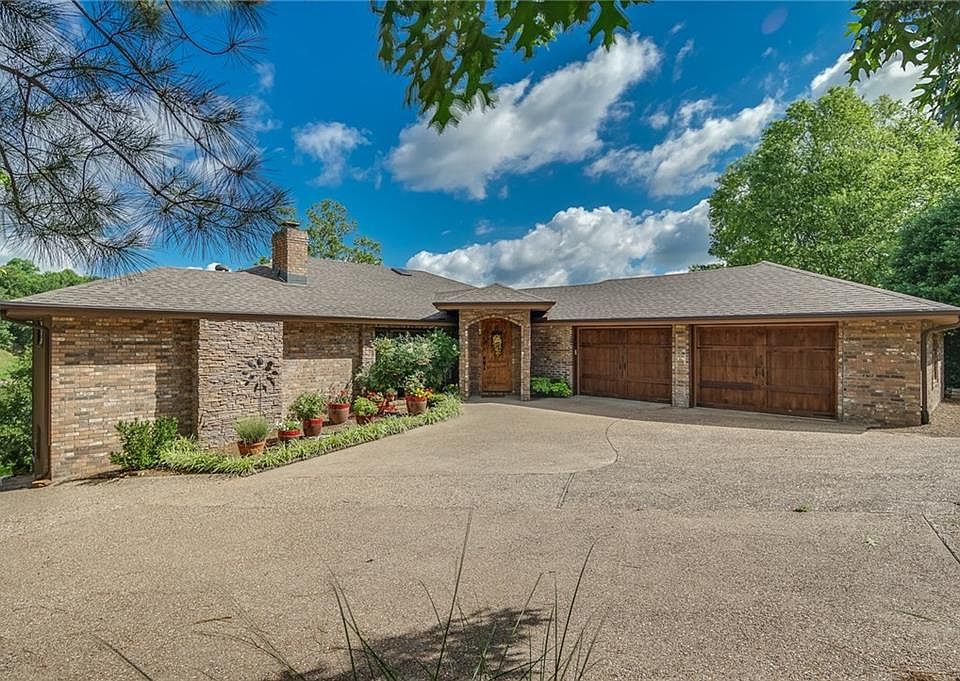 1st image of 5 Applecross Pl