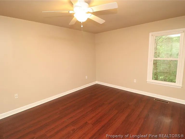 1933 Deep Forest Trl — Photo 14