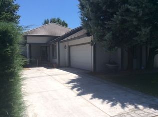 127 Sawgrass Ln, Dayton, NV 89403