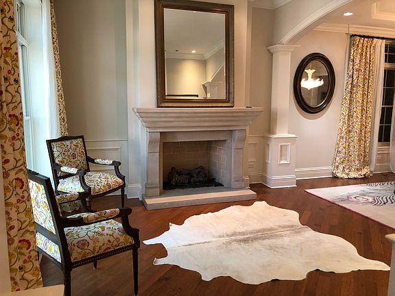 3rd image of 1814 N Cleveland Ave #House