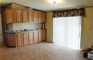 3rd image of 601 Los Vista Dr
