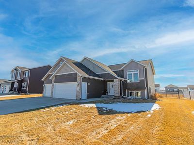 1069 Wildflower Ln W, West Fargo, ND, 58078