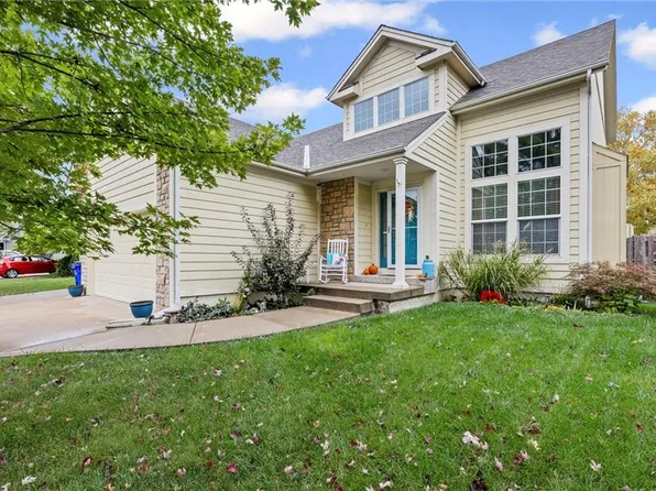 551 S Juniper St, Gardner, KS 66030