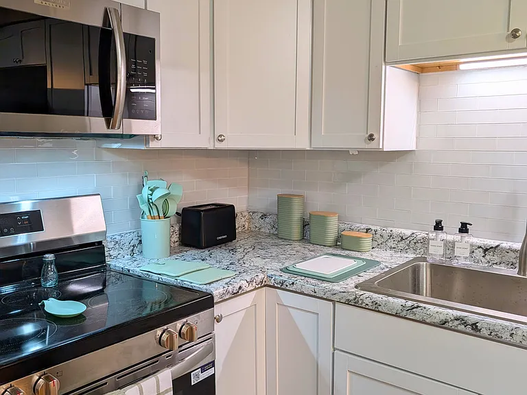 5 Vandor Ct — Photo 16