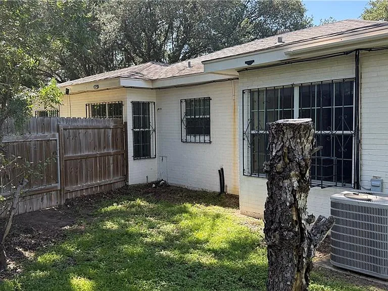 1009 S Missouri Ave — Photo 34