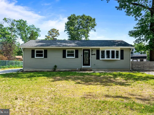 116 Carol Ln, Williamstown, NJ 08094