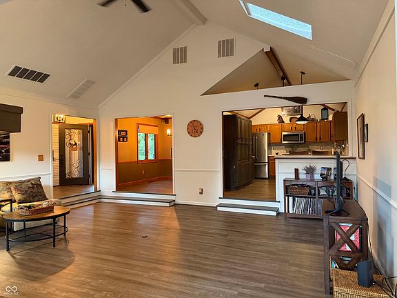 4th image of 10011 Harbour Pines Ct
