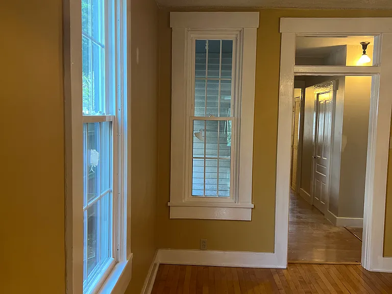 130 Ringgold St — Photo 4