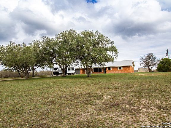 3rd image of 5956 Chaparral Trail