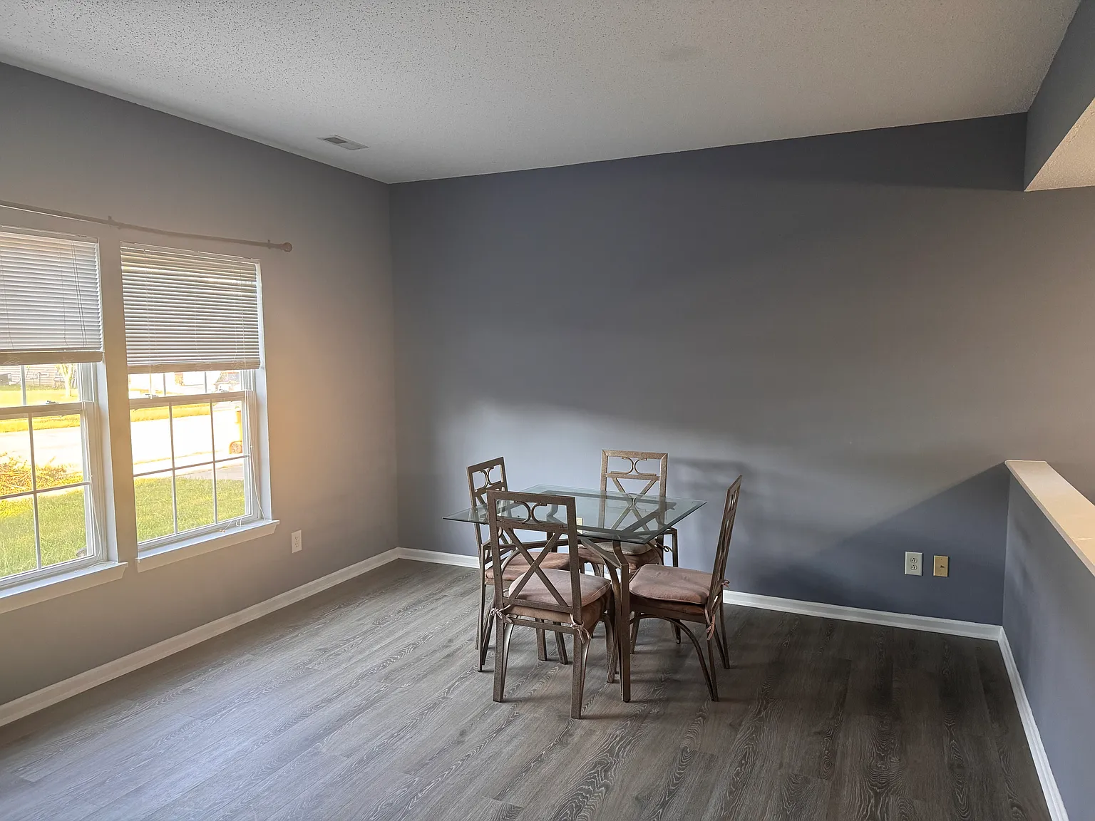 4 bed, 2980 sqft, $2,200 — Photo 4