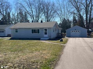 6134 Surrey Ln, Burton, MI 48519