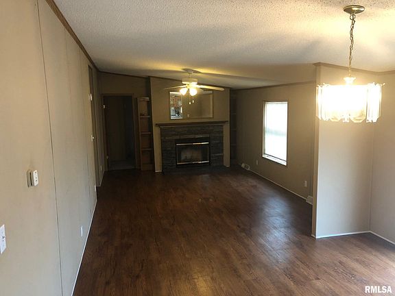 3rd image of 106 Woodfield Blvd