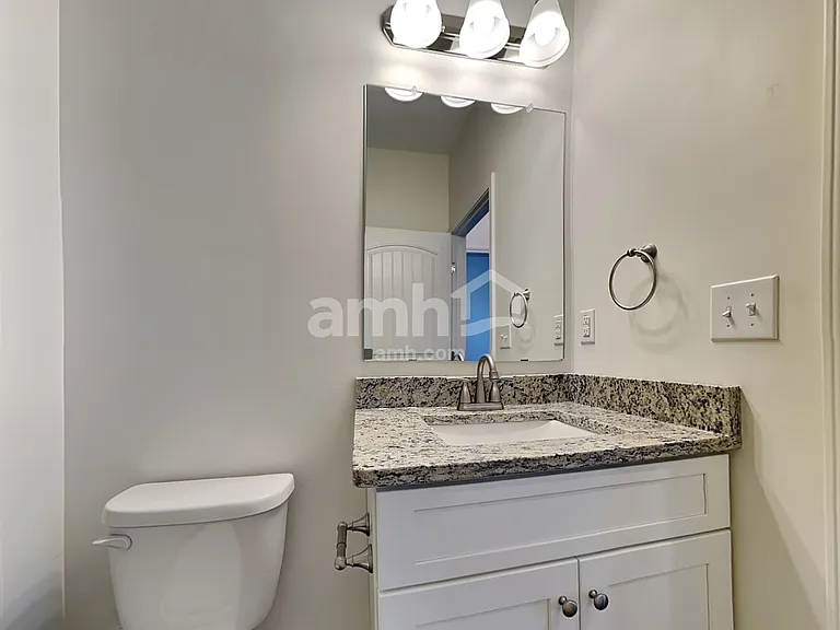 76 Springer Pkwy — Photo 17