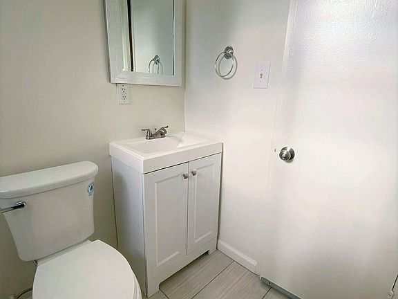 5th image of 12730 Matteson Ave APT 5