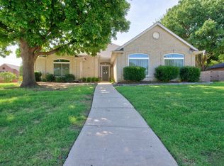 1005 Wilderness Trl, Crowley, TX 76036
