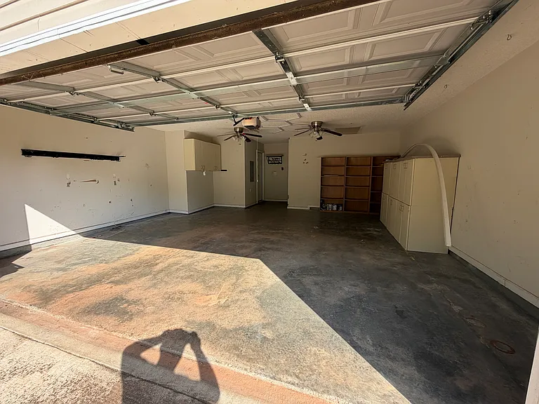 10 Walton Woods Ct — Photo 6