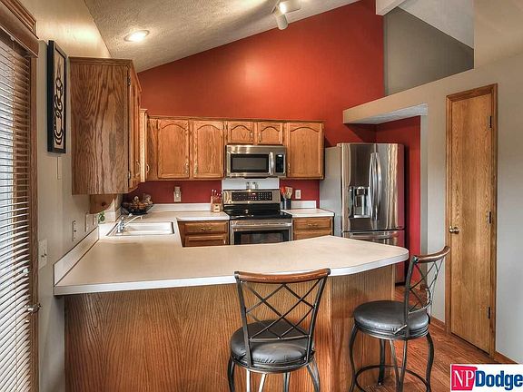3rd image of 6705 N 108th Ave