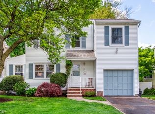 31 Renner Ave, Bloomfield, NJ 07003