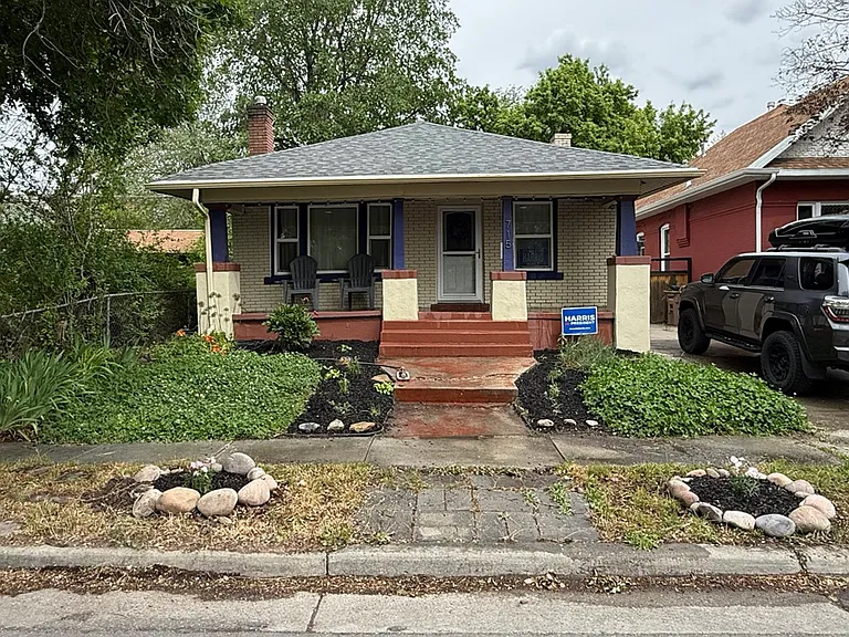 715 S Green St — Photo 39