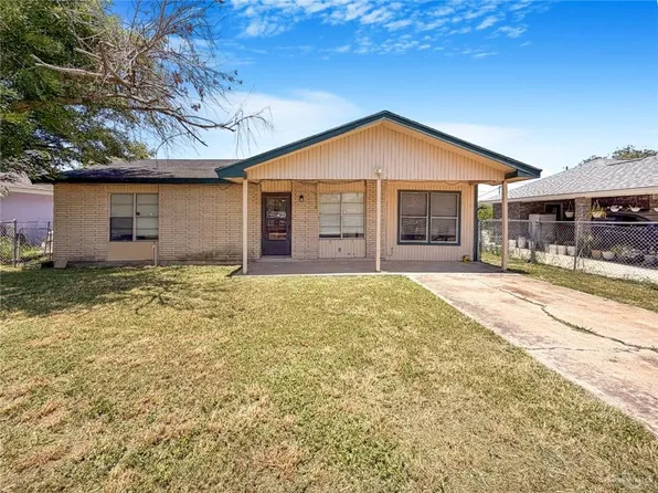 1113 S Vermont Ave, Mercedes, TX 78570