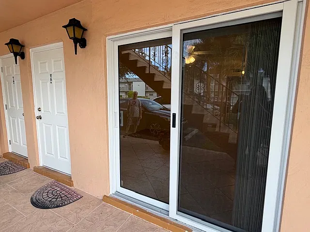 1 bed, 750 sqft, $1,800 — Photo 3