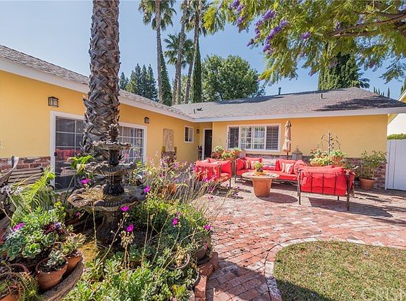 2nd image of 22834 Dolorosa St