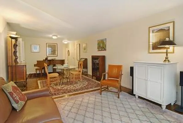 Sold by Corcoran | media 8