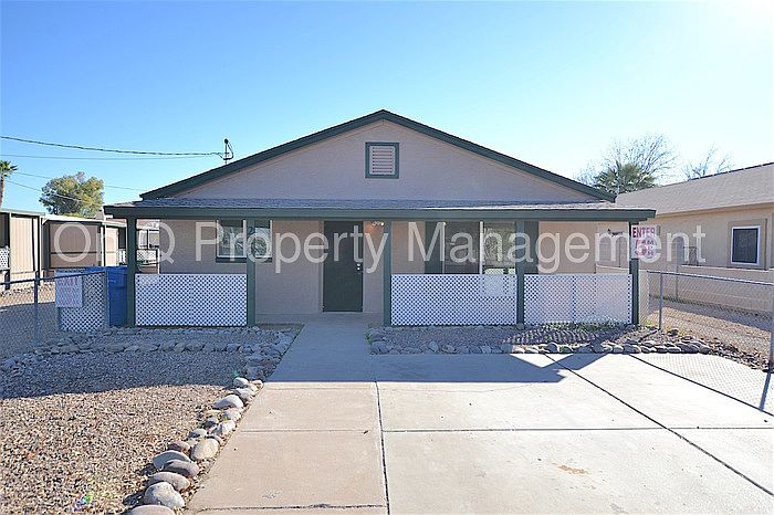1st image of 229 N Palm St Trlr 8