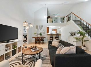 1110 W 17th St SW #401, Calgary, AB T3C3X3