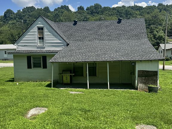 4th image of 51 Riddleton Cir