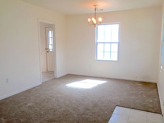 3rd image of 810 E 27th St