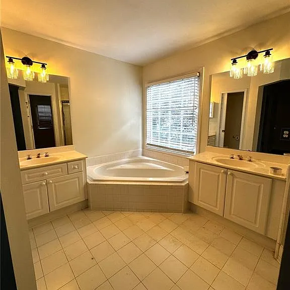 3055 Ivey Oaks Ln — Photo 12