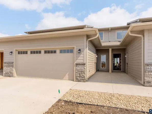 6144 S Bison Pl, Sioux Falls, SD 57108