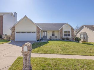 1713 Michaelwood Ct, Saint Charles, MO 63303