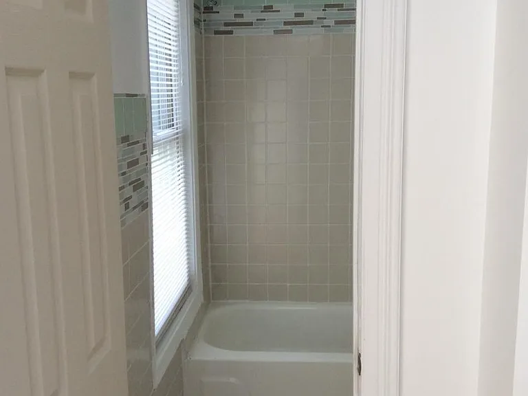 151 Fairmount Ave #4 — Photo 8