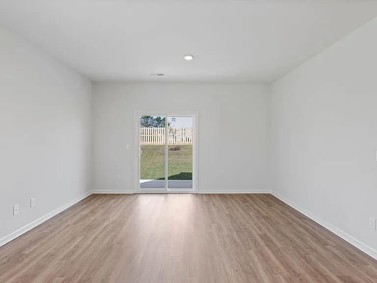 105 Mesa Ln — Photo 8
