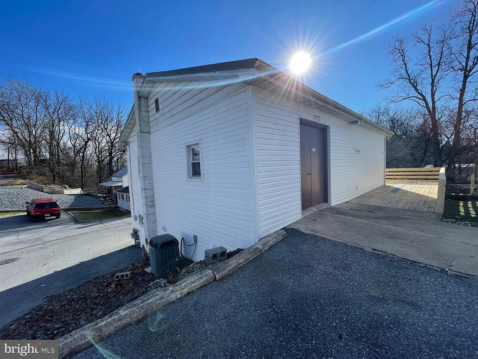 2 bed, 950 sqft, $1,600 — Photo 3