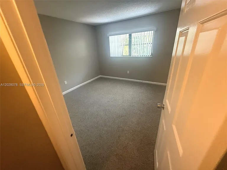10787 Royal Palm Blvd #5 — Photo 25
