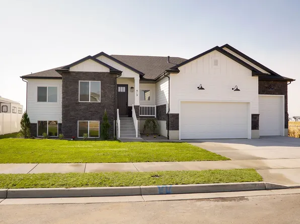 Kingston Plan, Estates at Major Farms