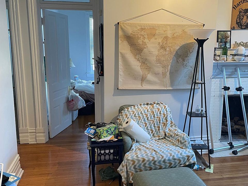 1st image of 410 E End Ave APT 4