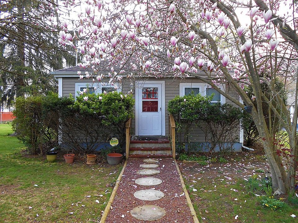 1st image of 174 Diana Dr