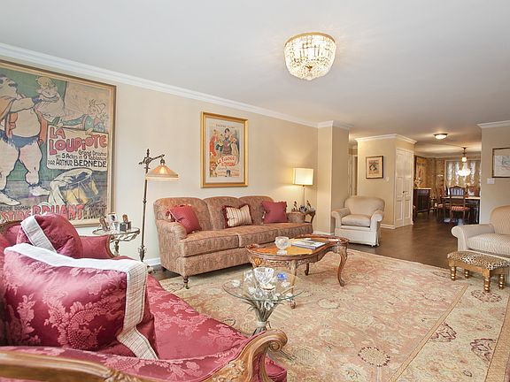 2nd image of 505 E 79th St APT 6-B