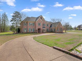 10491 Graybourne Dr, Eads, TN 38028