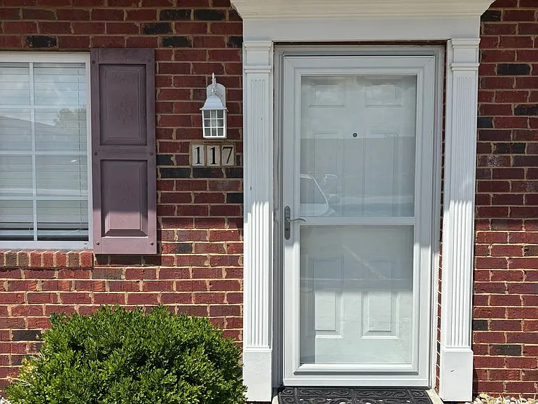 117 Northtowne St — Photo 1