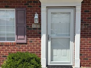 117 Northtowne St, Lebanon, IL 62254