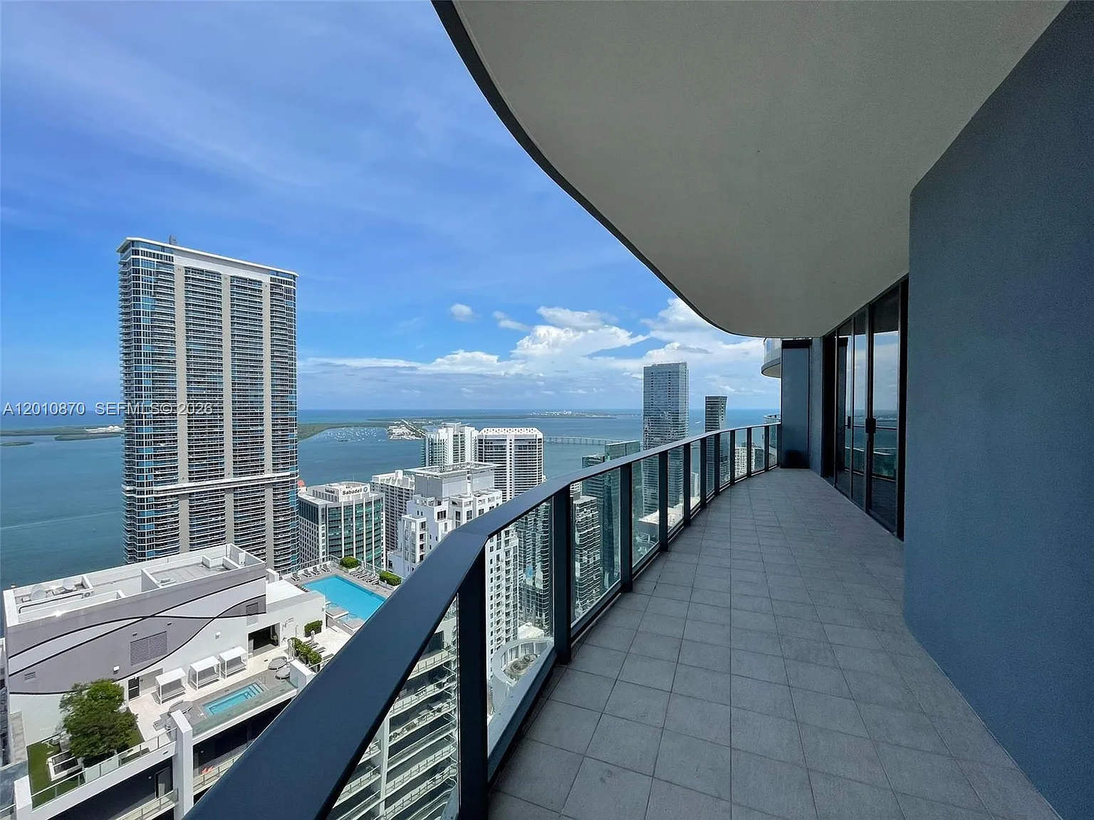 Brickell Flatiron — Photo 3