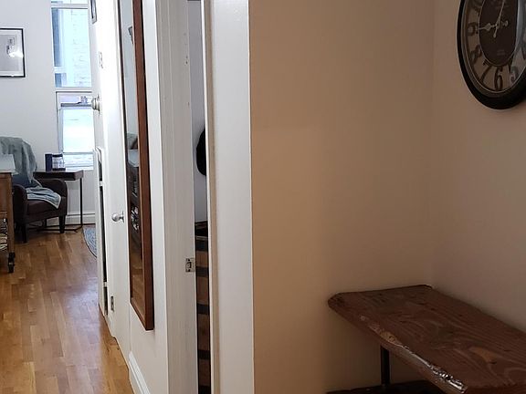 4th image of 720 16th St APT 318